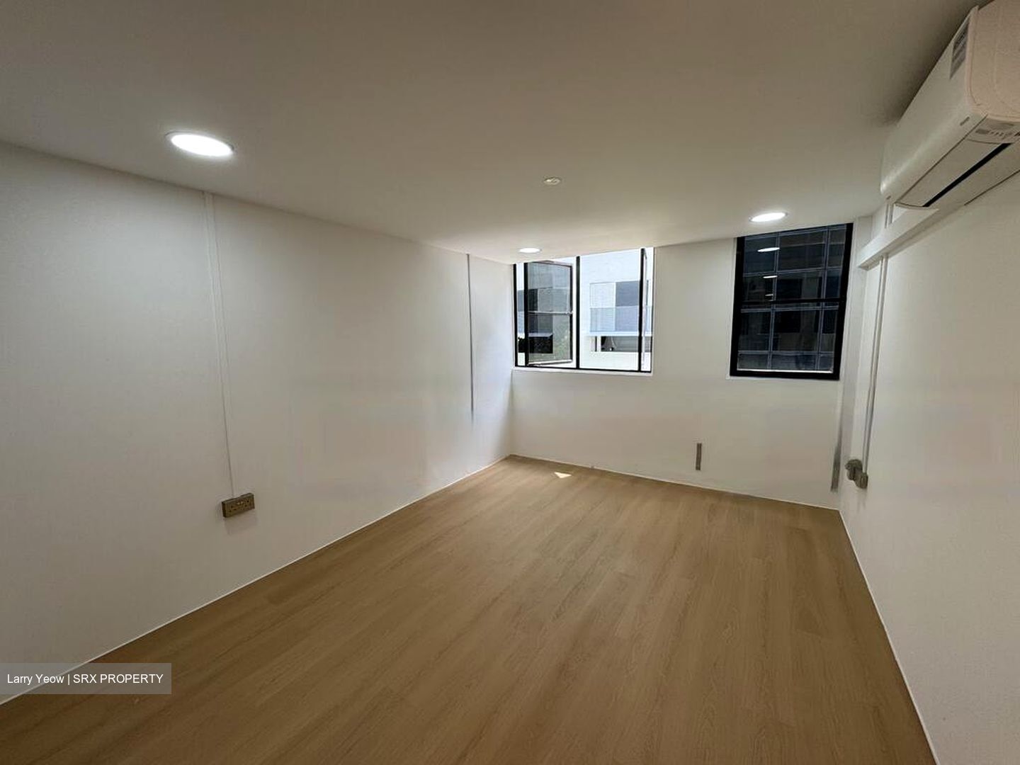 Invest Ho Building (D13), Factory #455235221